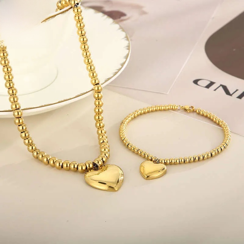 INS Hot designer for Women 3D heart-shaped steel ball necklace gold bracelet high-end minimalist daily jewelry set no fade party gift Good q