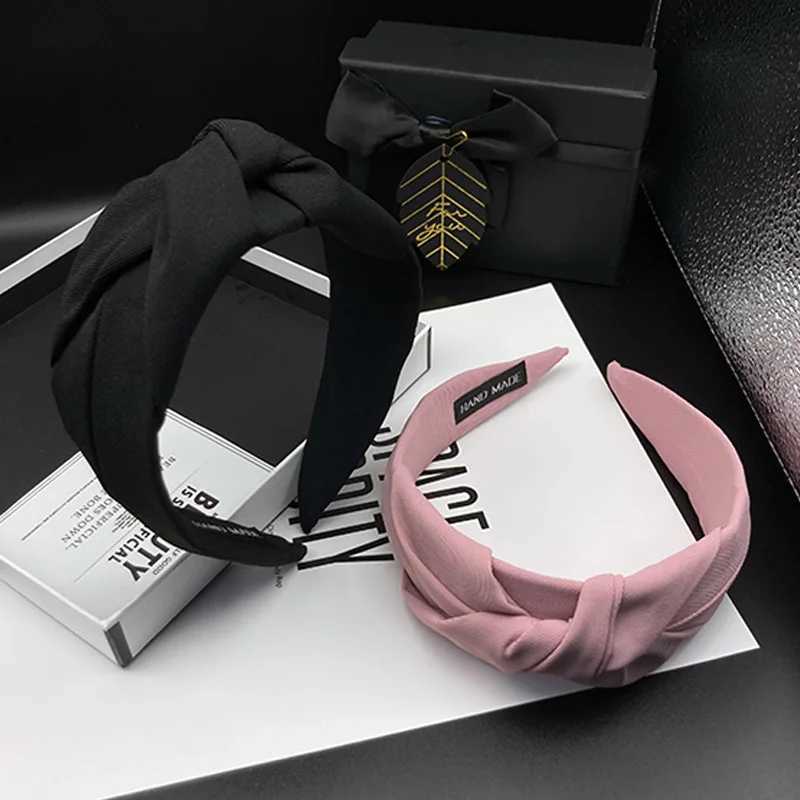 New Fashion Hair Hoop Hair Bands for Women Girls Pleated Wide Edge Solid Color Headbands Wide Hairband Hair Accessories Headwear V251022