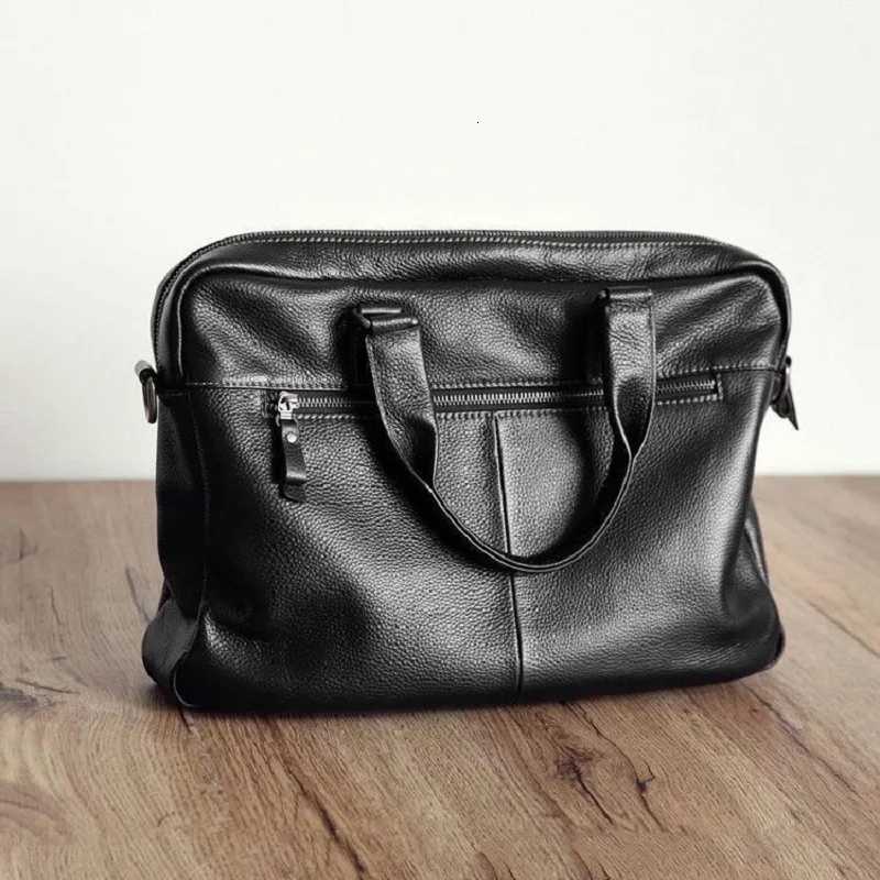 High Quality Cowhide Mens Business Handbag shoulder bag 100 Genuine leather Briefcase for men Commuting crossbody bag W251022