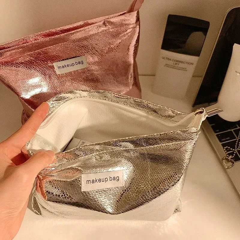 New Shiny Sequins Silver Champagne Clutch Cosmetic Bags Makeup Bag Portable Toiletries Skincare Storage Bag Organizer PouchW251021