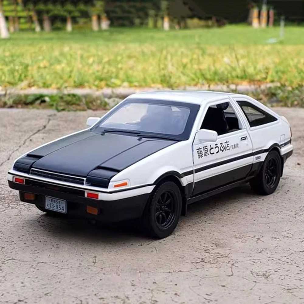 132 AE86 Minicar Alloy Diecast Model Car Toys Pull Back Sound Light Doors Openable Toys Series Boys Birthday Gifts CollectionT251023