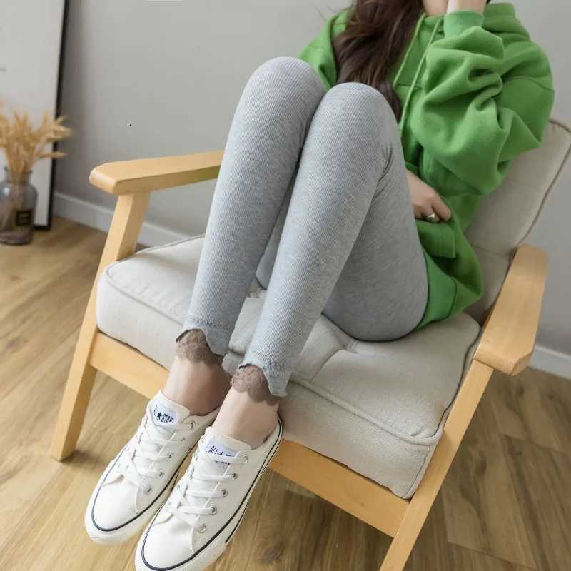 Fleece Lined Leggings Women Lace Trim Thermal Tights Winter Wear Plus Size Pants Butt Lifting Cold Weather Fashion LeggingsT251023