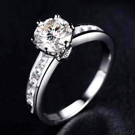 HighEnd Classic Fashion S925 Sterling Silver Wedding Ring for Women New Release Moissanite Diamond Jewelry