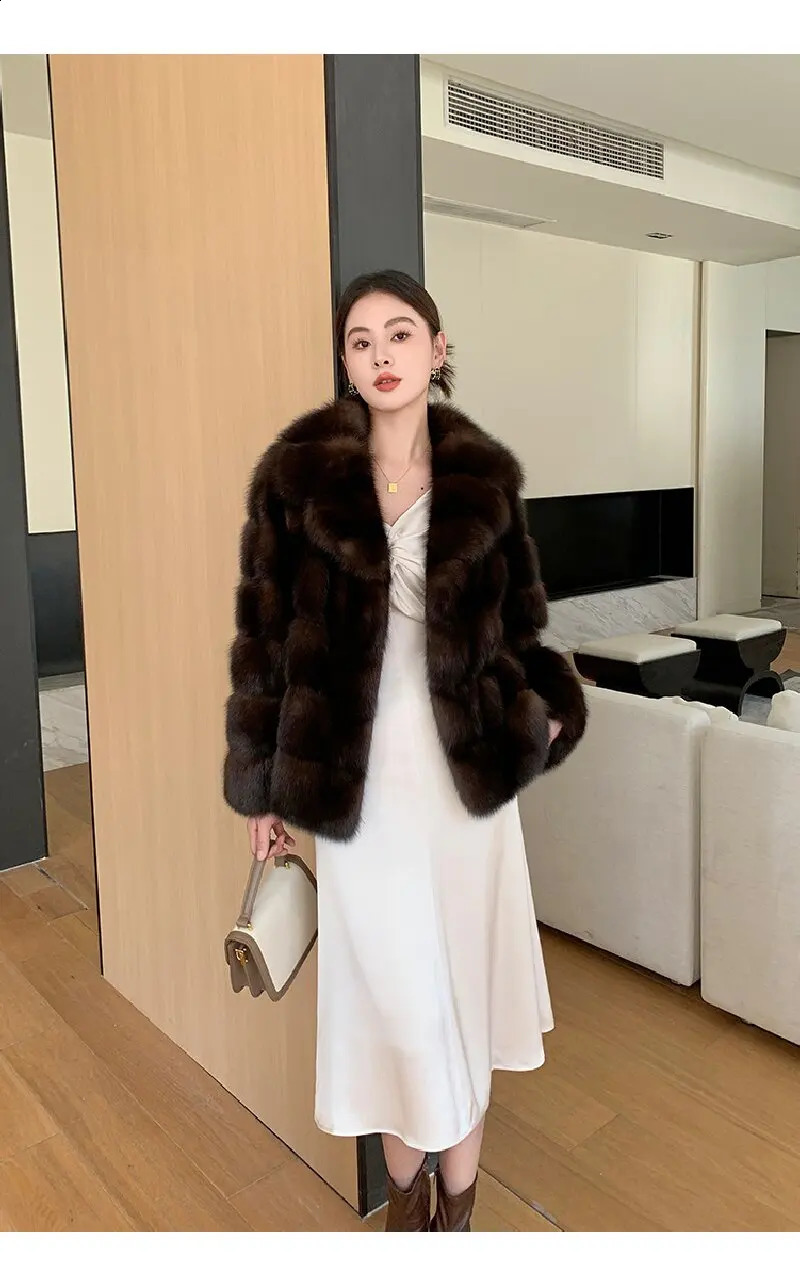 2025 Winter Womens Dark Brown Mink Fur Lapel Short Outwear Ladylike Fashion Classy Environmentally Friendly Top MustHave Item 251015