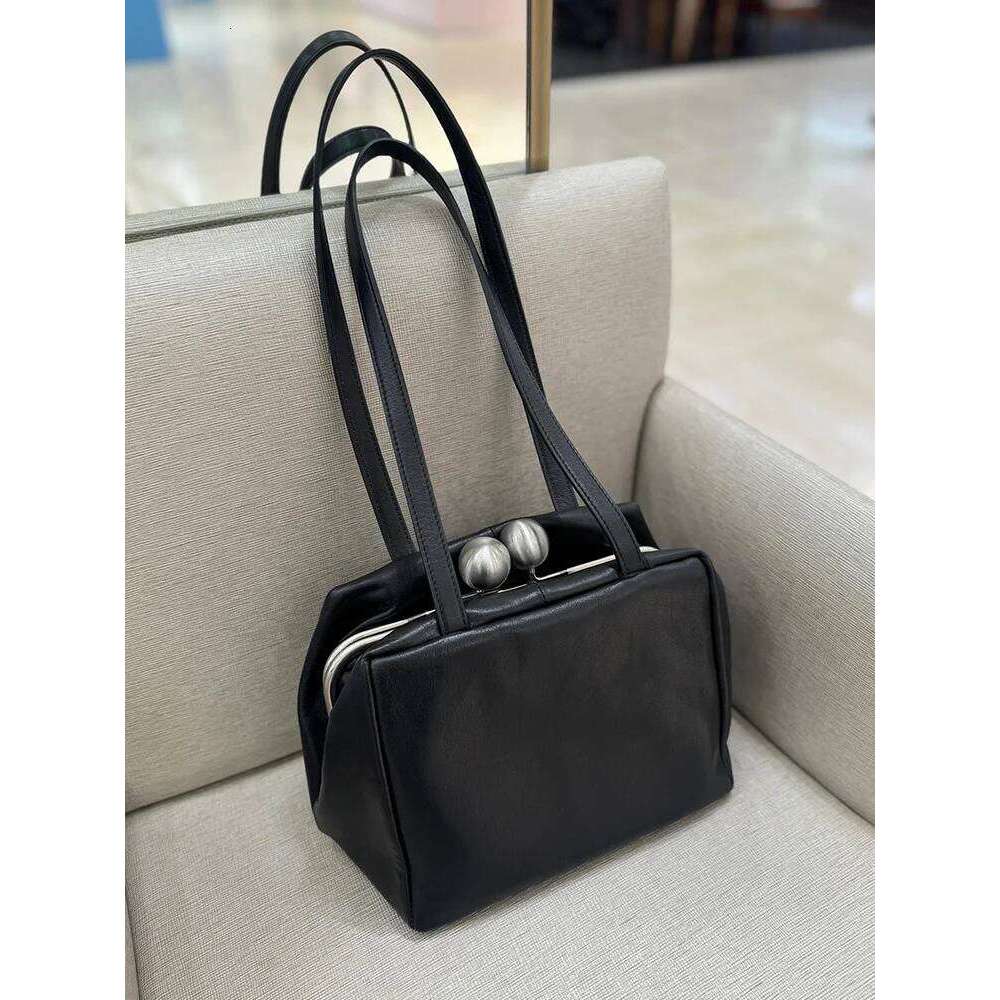 Leather Clip Women's Commuter oulder Boston Bowling Bag Soft Briti Sle Casual Pure Color Spring 2025 New