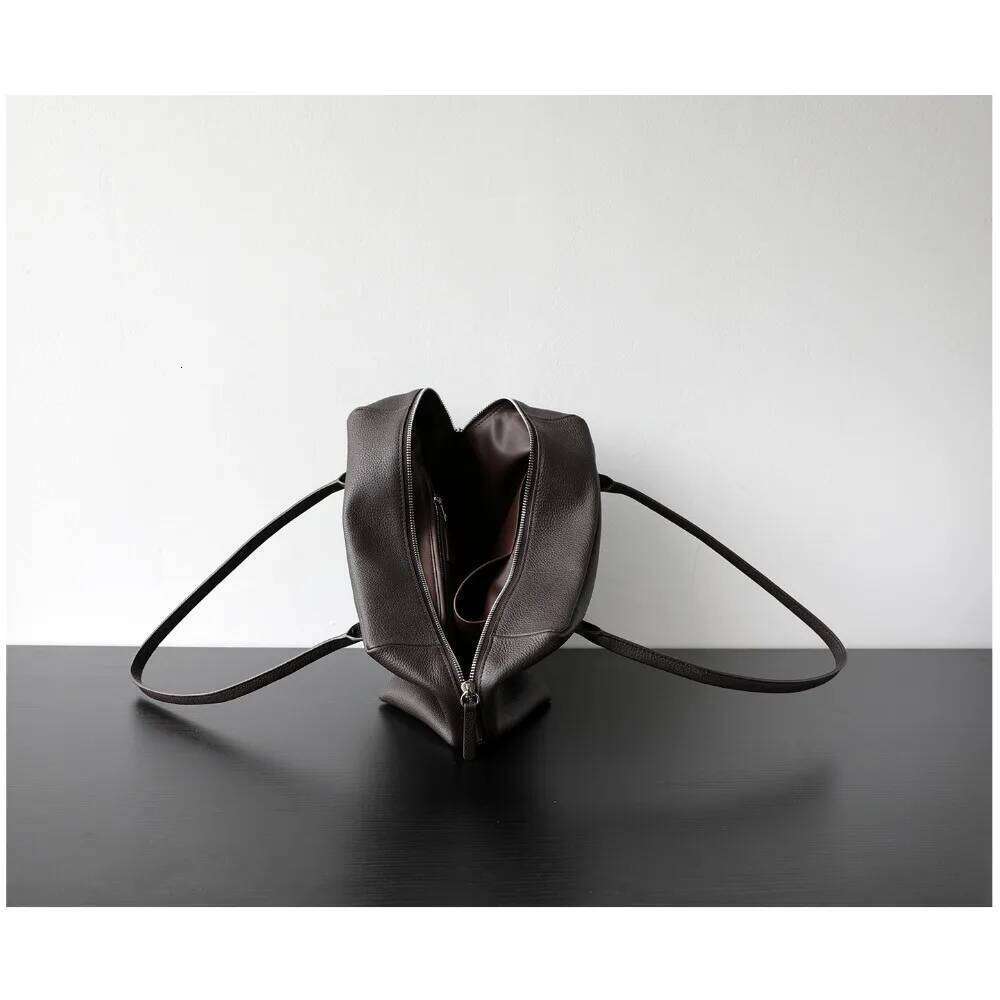 Niche Light High-end Imported First-layer Cowhide Underarm Bag Minimalist Loose Lazy Single Shoulder Simple Handbag