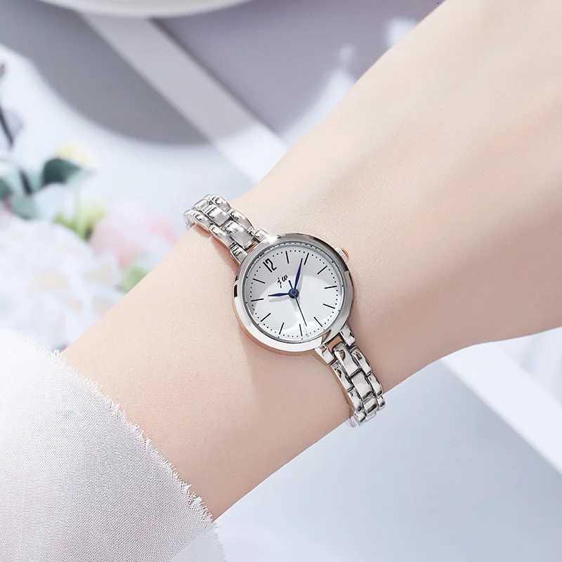 UTHAI W103 Women Fashion Quartz Watch Clock Minimalist CollegeHigh School Girls Wristwatch Female Metal Bracelet Watches GiftL251023