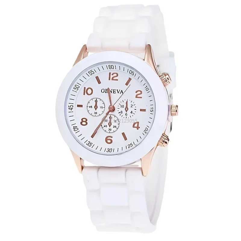 26pcs Luxury Watch Set Women Ring Necklace Earrings Rhinestone Fashion Wristwatch Female Casual Ladies Watches BraceletNo BoxL251023