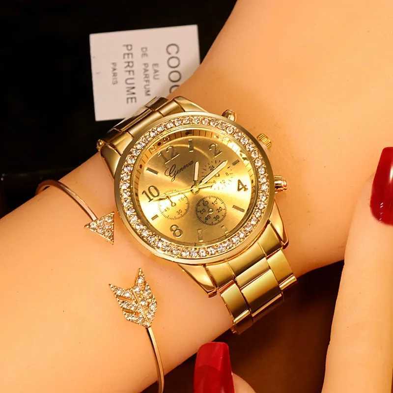 Womens Watch Stain Steel Strap Women Quartz Watches Waterproof Rhinestone Gold Watch Retro Ladies Bracelet WristwatchL251023