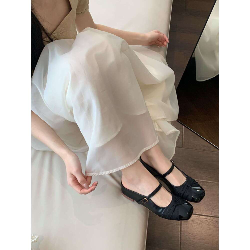 2025 Fairy Style Gentle Evening with Designer Shoe Hidden Wedge Closed Toe Half Slippers for Women Outdoor Slip-On Single Shoes