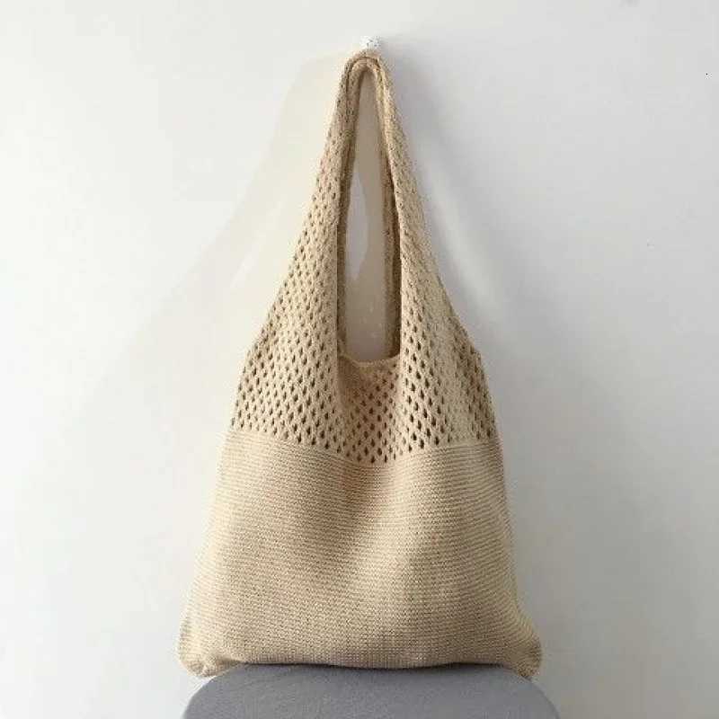 New Trend Womens Bag Crochet Handbag Retro Knitted Braid Solid Color Hollow Black Khaki Tophandle Tote Bag ShopperL251023