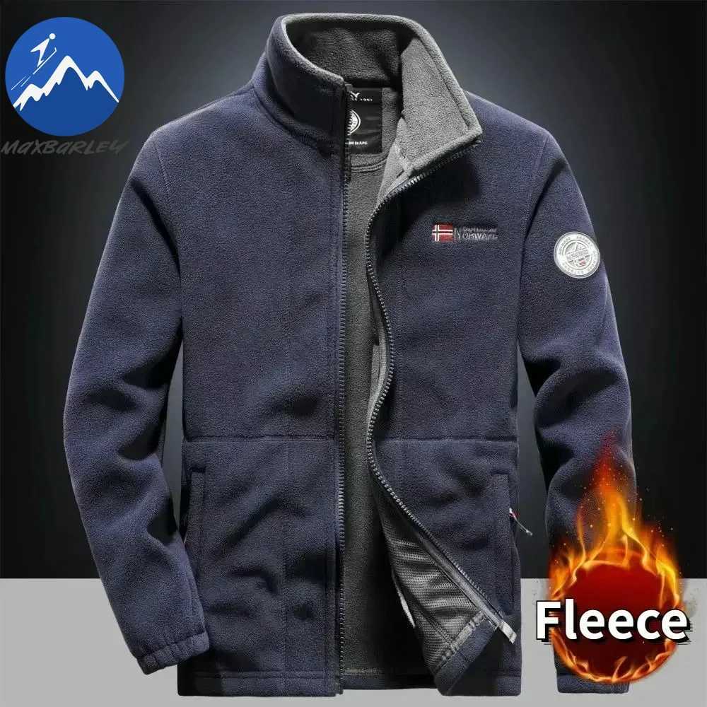Winter Warm Fleece Jacket Men Climbing Double Thickened Pocket Jacket Outdoor High Collar Windproof Ski Sweatshirt Coat Man Snow Z251023