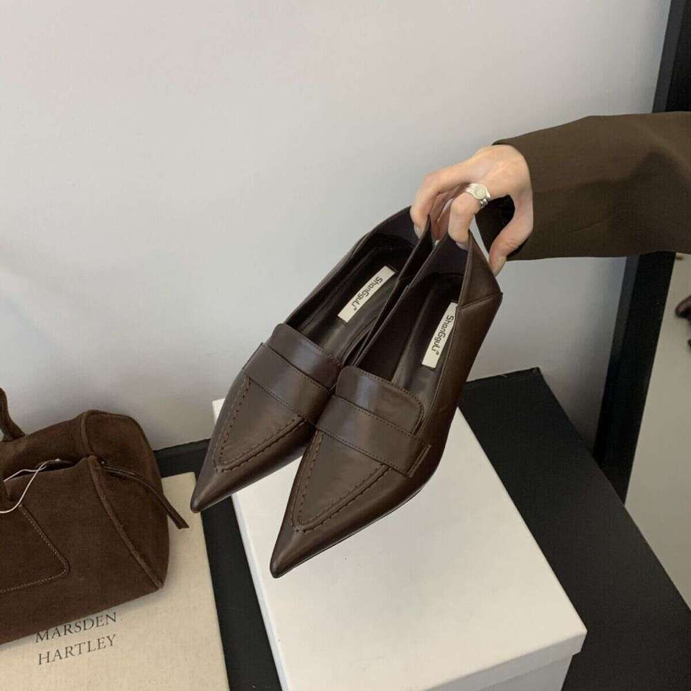 2025 Autumn Winter High Heels Thin Designer Shoe Deep Mouth Pointed Toe Single Elegant Mid Heel Commuting Professional Women's Shoes
