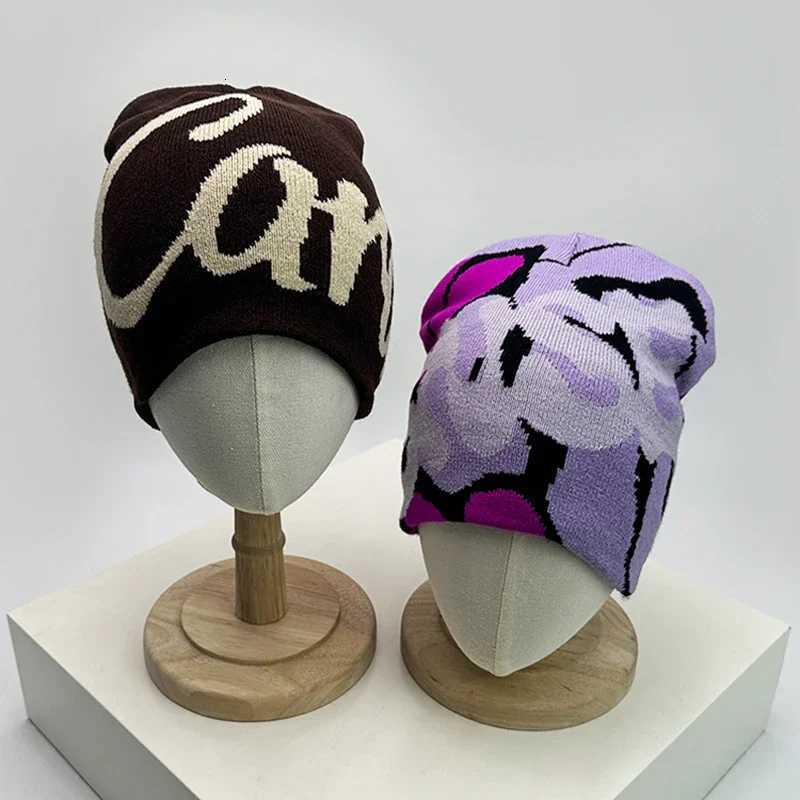 Autumn and Winter New Letter Wool Knitted Hats Color Block Warm Hip Hop Personal Beanies Versatile Street Fashion Niche SkateXJ251023