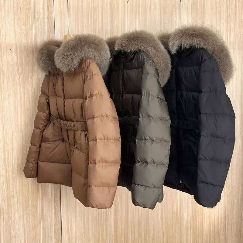 FASHION 2025 Winter Women Ultra Light Puffer Jacket Real Fox Fur Hooded 90% White Duck Down Coat Female Warm Slim Parkas Womens Coat