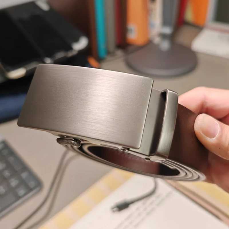 Leather belt men High Quality Genuine Leather Belts Automatic Buckle Belt Adjustable No Hole Belt Jeans Belt for MenXJ251023