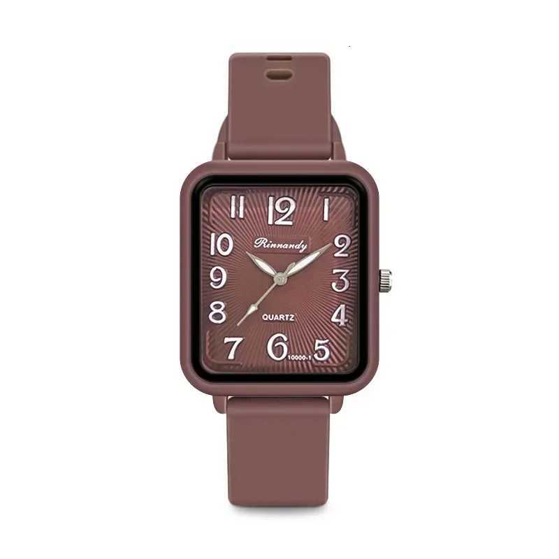 Brand Silicone Strap Watch Student Leisure Square Digital Women Quartz Watch New Fashion Ladies Luxury Wristwatch DropshippingL251023