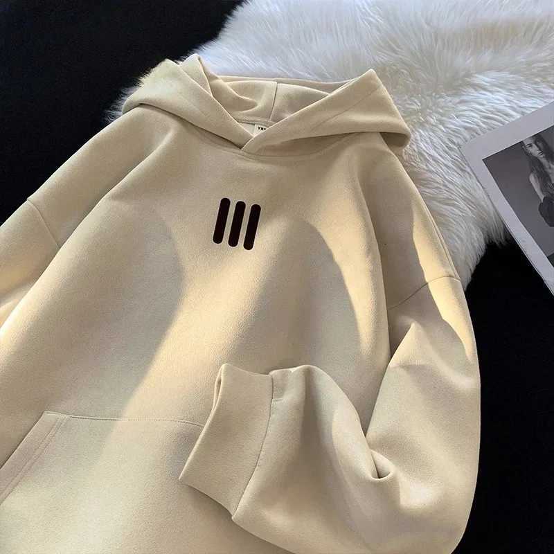 2025Classic style mens hoodies for autumn and winter casual mens hoodies fashionable and comfortable topsT251023