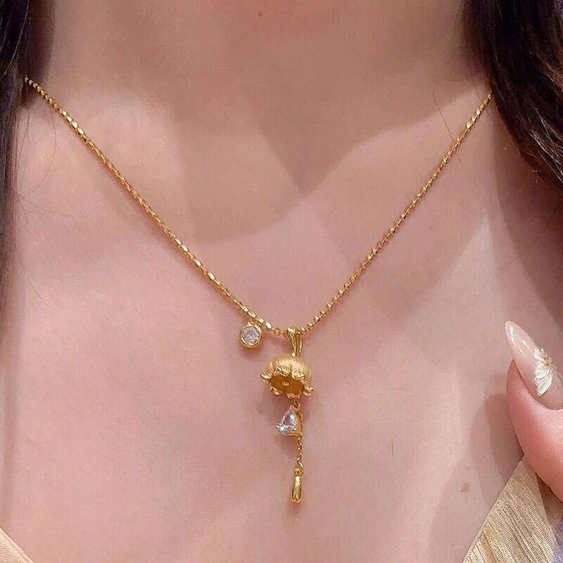 High-end gold Water Drop Sparkling Dia Lily of the Valley Pendant Elegant Necklace