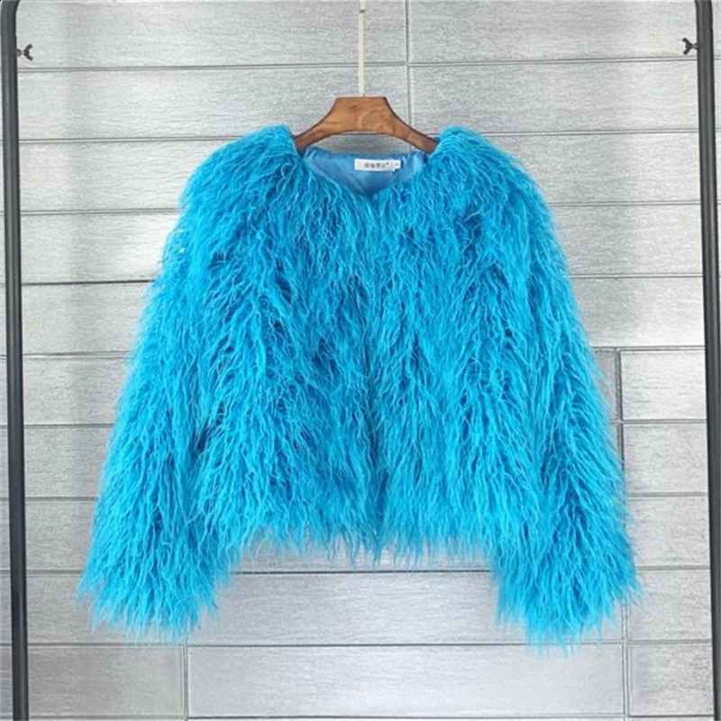 Autumn Winter Warm Women Faux Fur Coat Loose Black White Pink Plush Female Jacket 251021