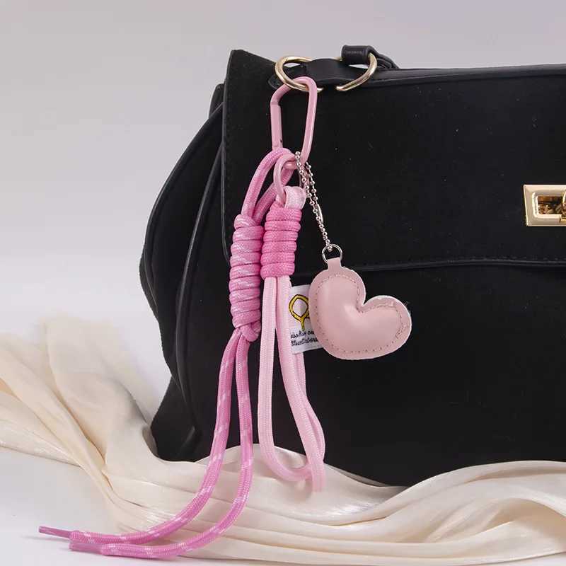 New Simple Love Series Bag Pendant Schoolbag Woven Lanyard Highend Peach Heart Mobile Phone Case Back Clip Keychain Accessories Z251023