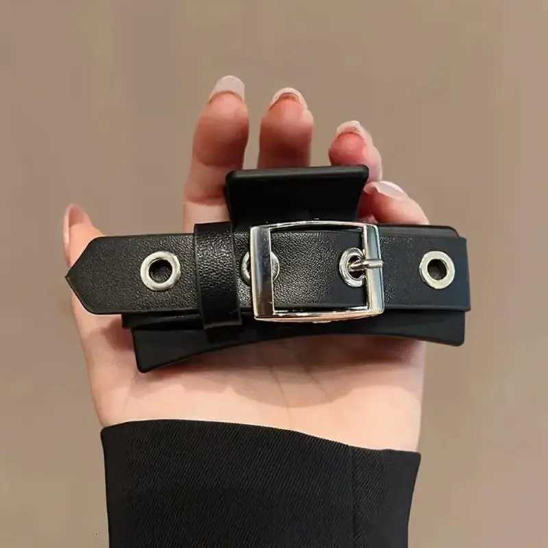 Black Leather Str Square Novelty Hair Cl Punk Style Y2K Hair Accories for Wen Cool Shark Clip Unique Fashion Hairpin Y251023