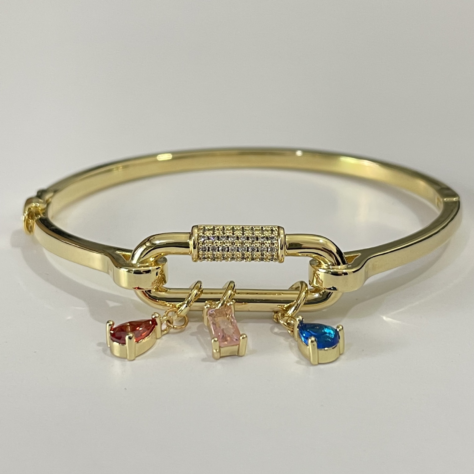 Designer bracelet Luxury zircon heart-shaped diamond bracelet fashionable couple bracelet niche design Bracelet free shipping gift for women