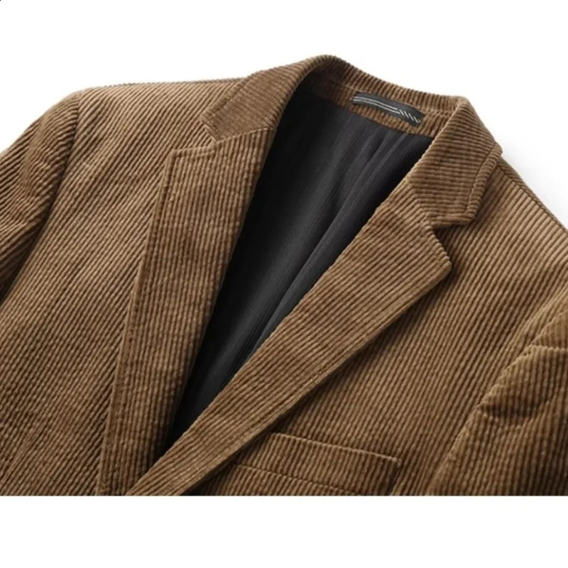 Fashion AutumnWinter Thickened Corduroy Suit for Young Men Korean Version Slim Retro Casual Warm Jacket Mens Clothing 251023