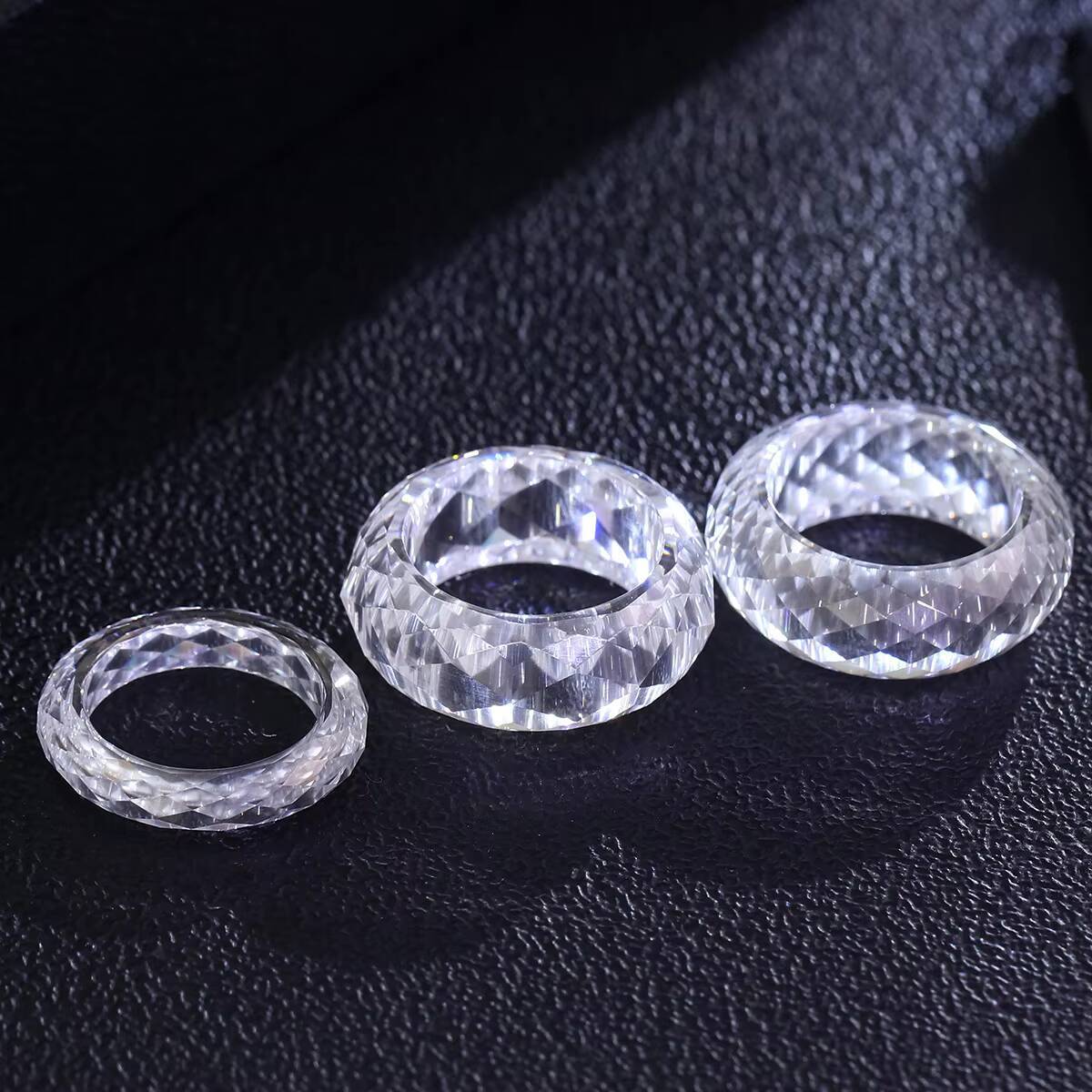 2025 Custom D VVS Diamond Moissanite Ring Unique Design Couple Engagement Wedding Ring for Men and Women for Parties