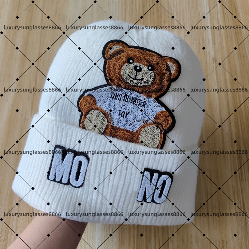 Luxurys designers Beanie Woollen Knitted Hat cartoon jacquard new Winter Beanie Cap Skull Caps for Man Woman 6 Colors bonnet