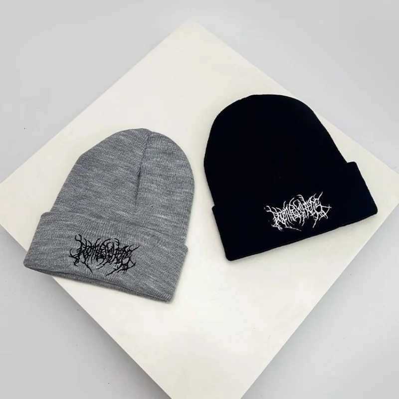 Warm Women Men Winter Beanies Hats Gothic Street Punk Knitted Bonnet Caps 100 acrylic Fashion Keep Warm Skullies Beanies HatsXJ251023