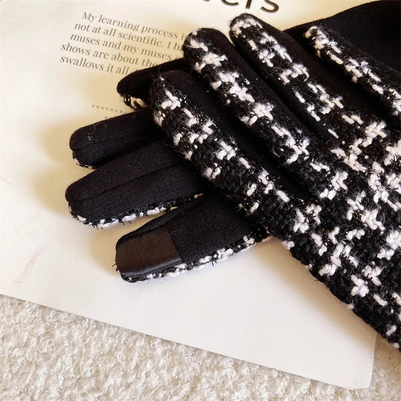 Winter Mink Fur Thickened Wool Gloves Outdoor Riding Glove 251020