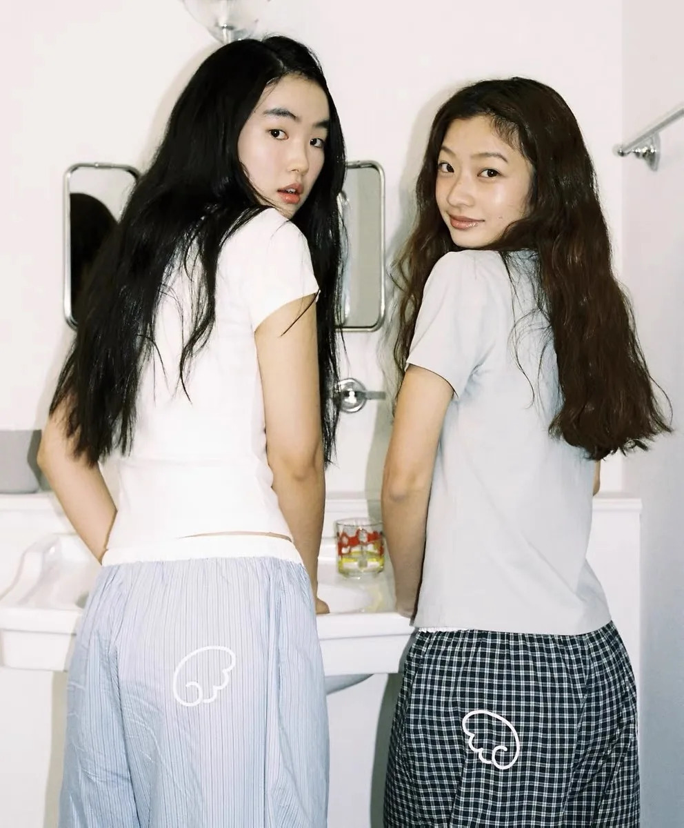 Fresh Fashion Plaid Baggy Sweatpants for Springsummer Womens Harajuku Casual Street Retro Wide Leg Pants Flare Pants 251016