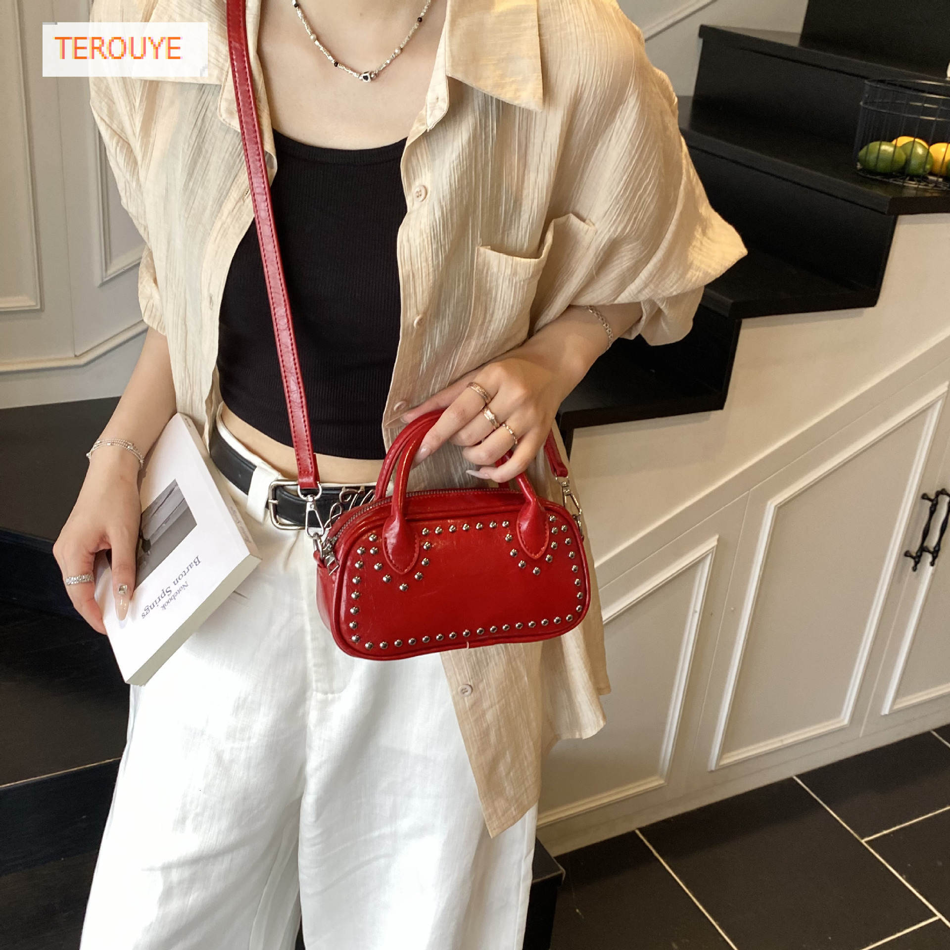 European and American Y2K style texture rivet handbag autumn and winter new style simple style small square bag trendy women's shoulder bag luxur