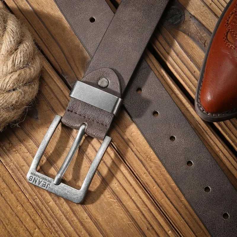 2025 New Mens HighQuality PU Leather Belt Metal Pin Buckle Leisure Business Waistband Fashion Male Accessory Designer Belt XJ251023