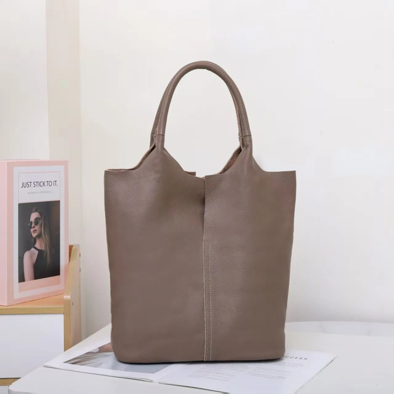Genuine Grade Leather Women Tote Bag Ladies Soft Cowhide Shoulder Handbag Large Female Bucket 251018
