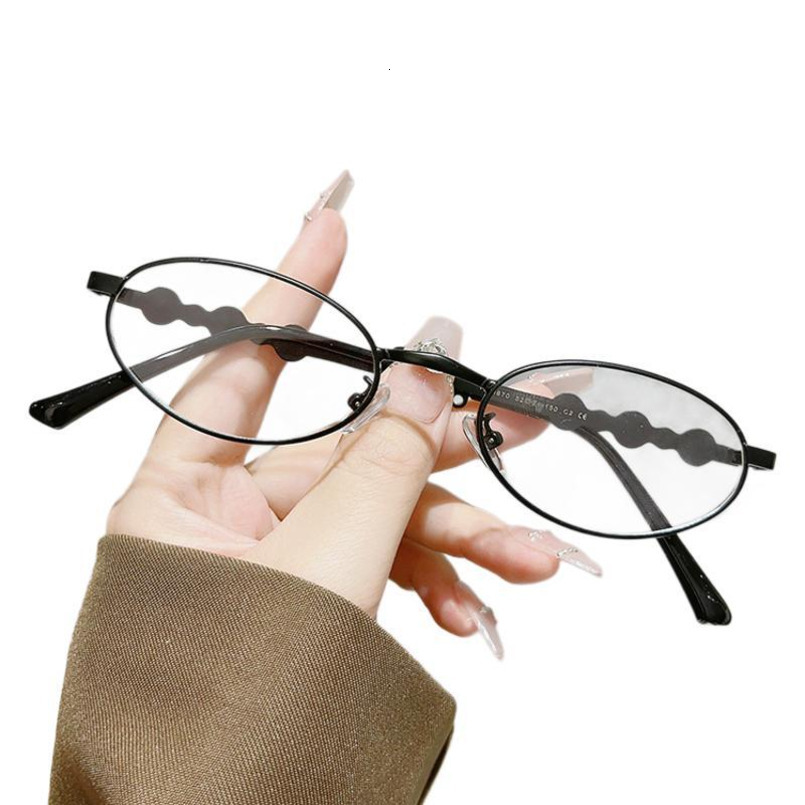 2025 New Metal Fashion Diamond Oval Small Frame Hip-Hop Style Sunglasses for Women