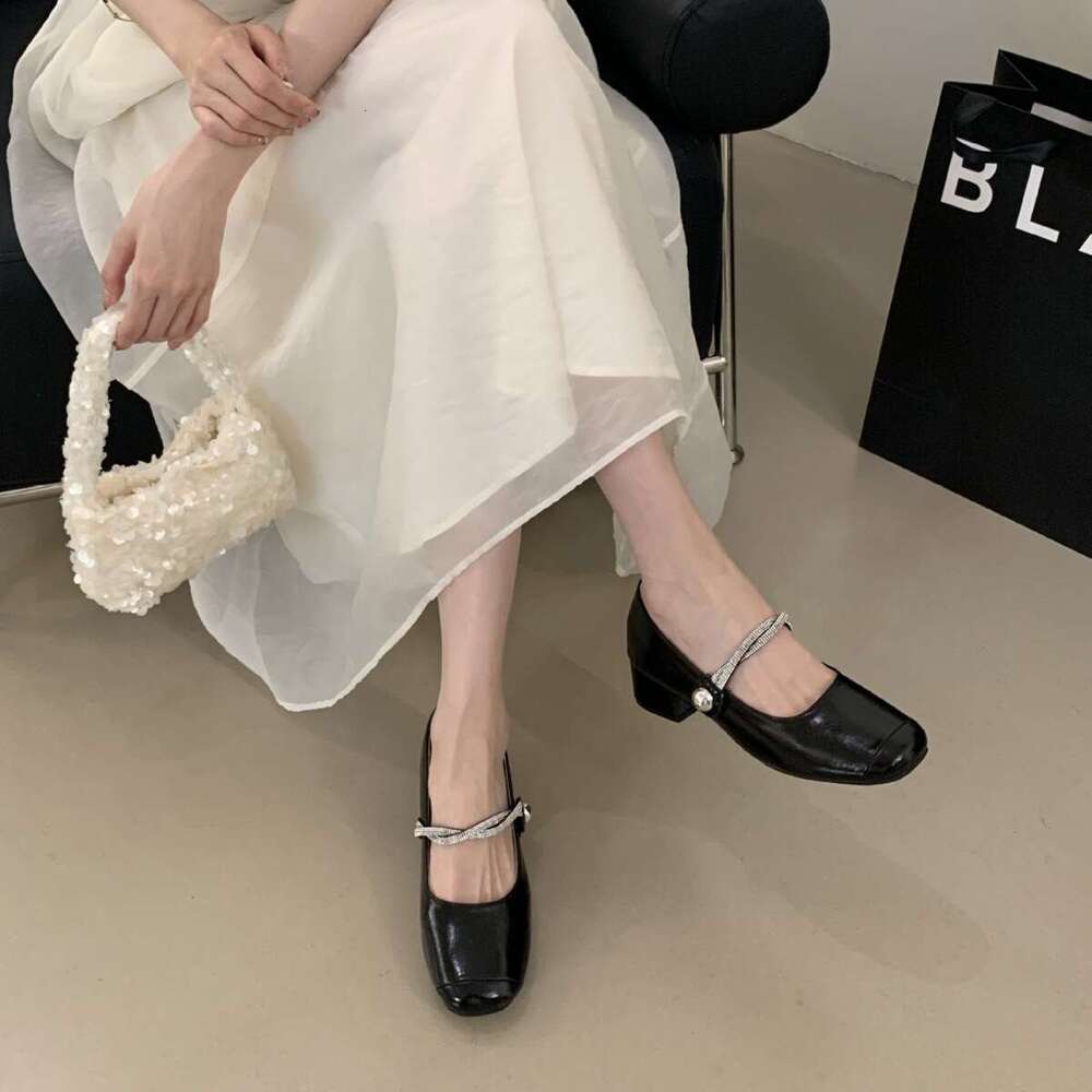 Mary Jane Chunky Heel Women's Square Toe Rhinestone Strap Single Shoes Designer Shoe 2025 Summer New Style
