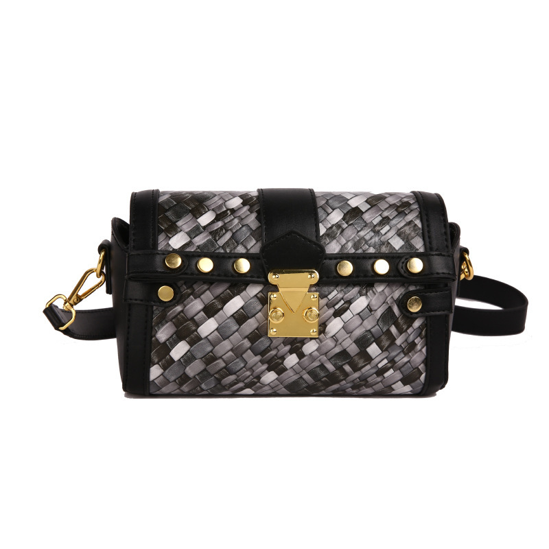 Luxury Brand Designer Bag 2025 New Women's Fashion Chain Versatile Elegant High-End Rivet Large Capacity Shoulder Crossbody Bag