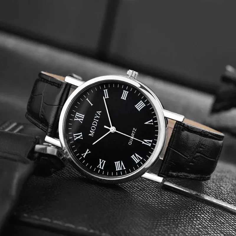 Mens Watches Business Wrist Watch Luxury Leather Strap Analog Watches Quartz Wristwatches Clock Men Women Casual Simple WatchL251023