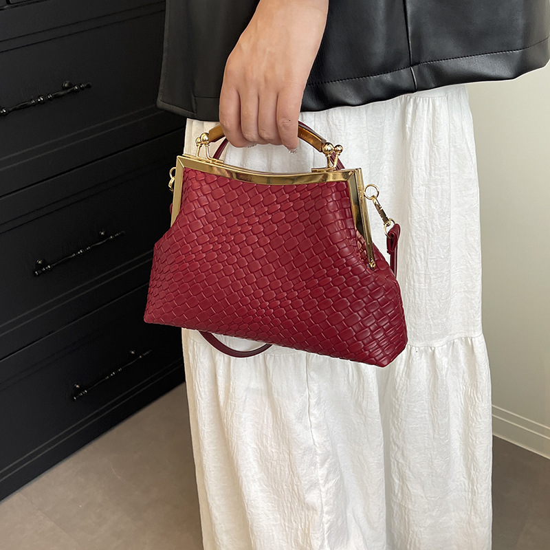 Luxury Brand Designer Bag 2025 New Stylish Evening Bag Fashion Chain Handbag Women's Single Shoulder Crossbody Bag