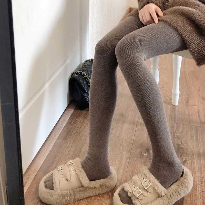 Velvet Thickened Milk Brown Pantyhose Warm Gray Foot Socks Brown Leggings for Women Autumn WinterT251023
