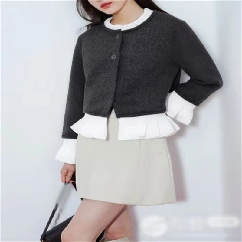 Autumn Womens Fashion Youthful and Energetic Patchwork Knit Jacket 251022