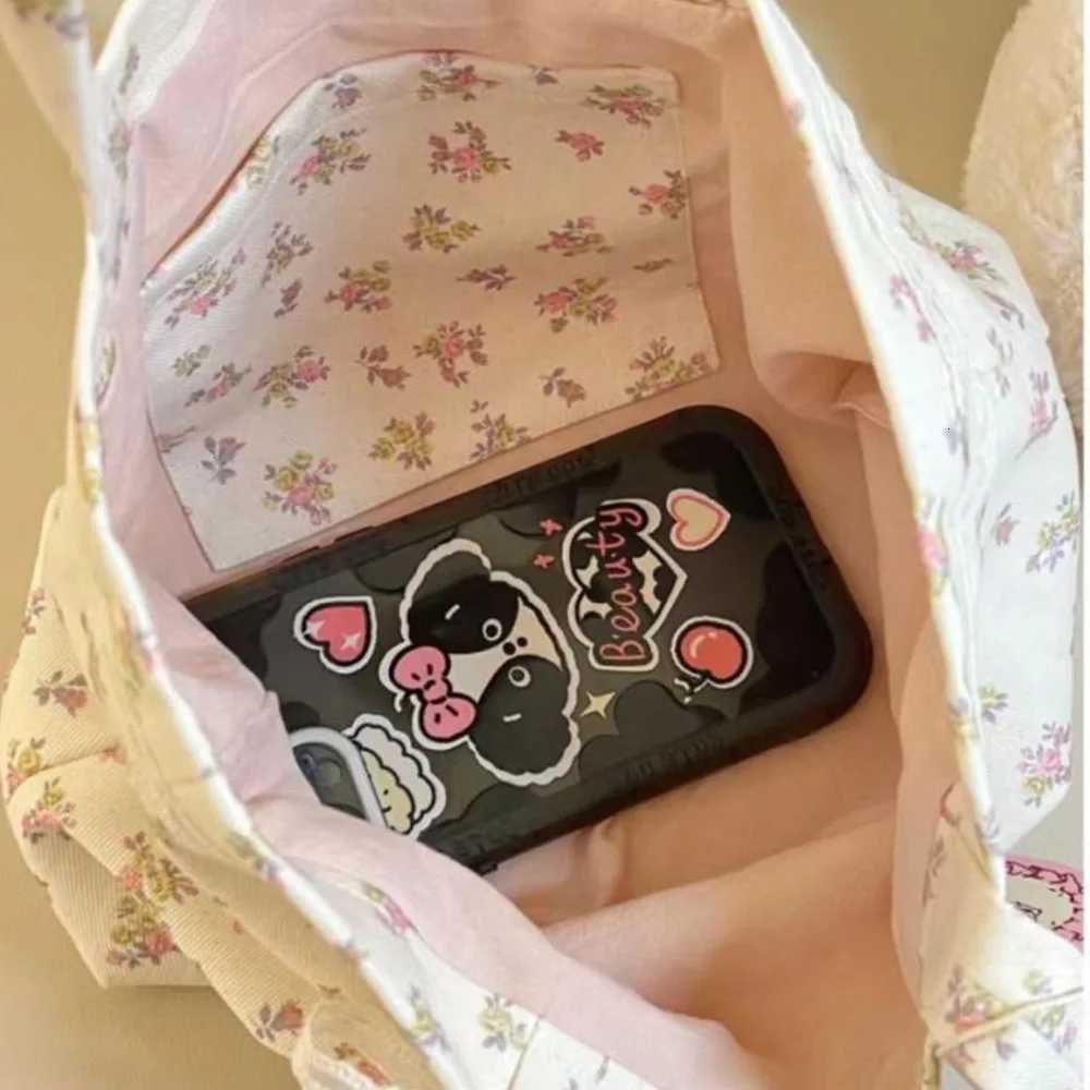 Large Capacity Printed Tote Bag Fashion Sweet with Lace Bow Storage Handbags Canvas HandbagL251023