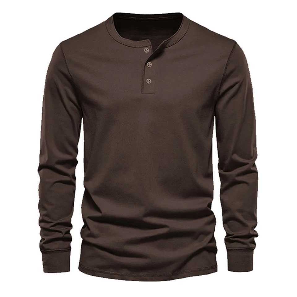 Mens Solid Long Sleeve round Collar T Shirt Casual and Soft Pullover in Light Green Ideal for Outdoor ActivitiesXJ251023