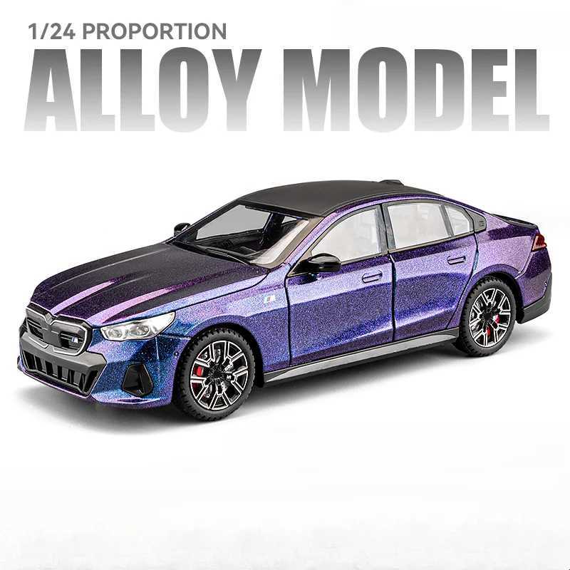 Diecast Miniature Voiture 124 BMW I5 M60 Alloy Car Model with Sound Light Children Boy Toy Vehicle Birthday Gift Home DecorT251023