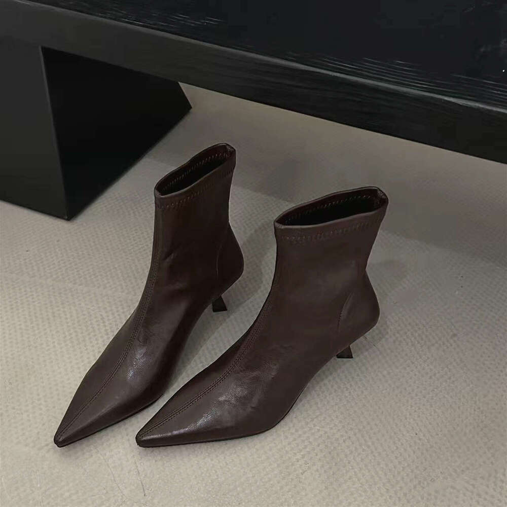 Slimming Pointed Toe Stretch Designer Shoe Slim Slip-On Soft Leather Style Thin Heel Short Boots