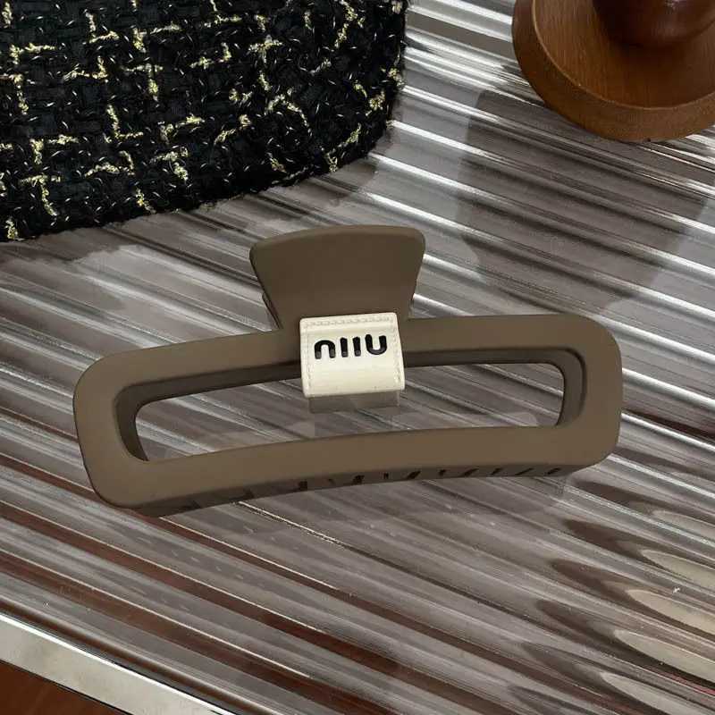 Squaresi hair clips for children new large shark clips simple hair clips back of the updo hair clips and heaear Y251023