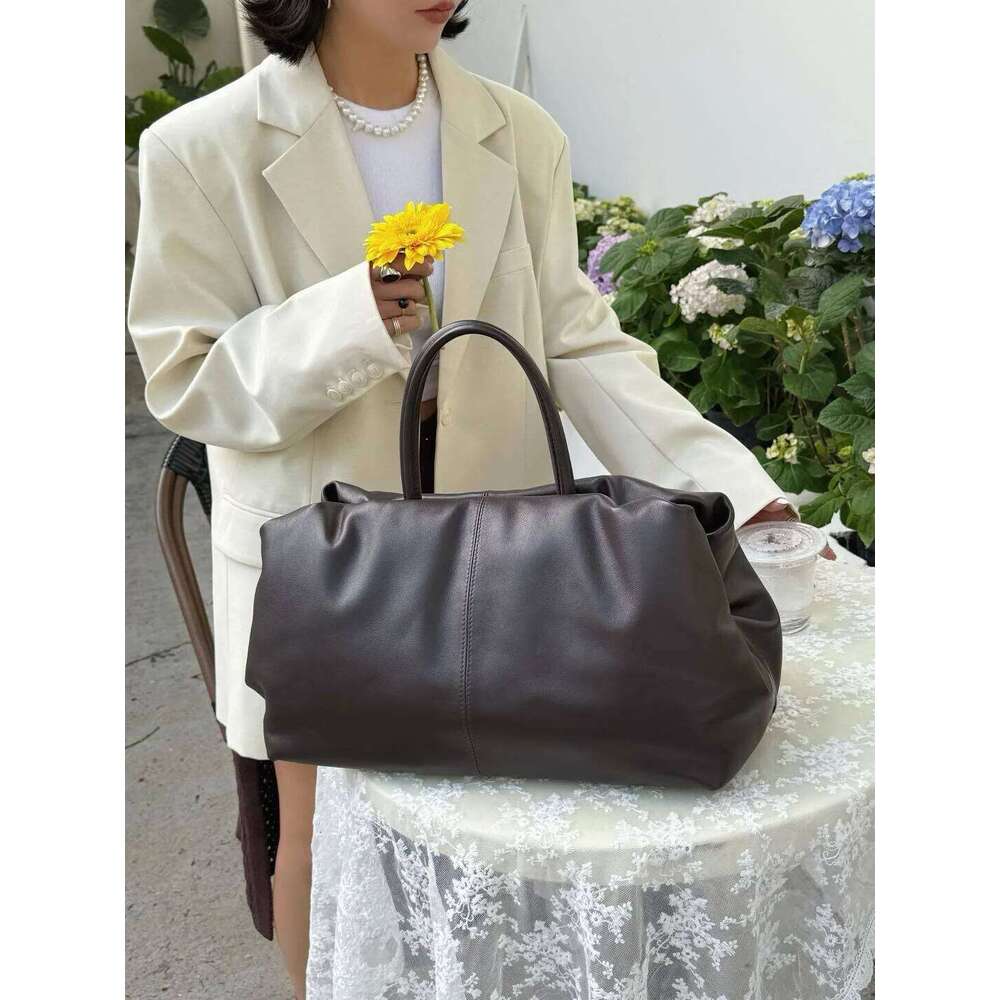 Niche design lazy loose cowhide cloud bag new high-quality versatile handbag for women