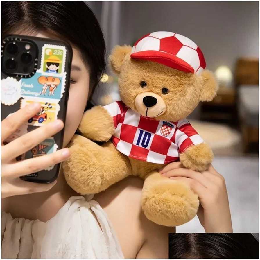 Plush Dolls 25Cm Cute Football Basketball Doll Teddy Sports Pillow Fun Shape Cushion Childrens Gift Cup Ball Toy Drop De Ot4Pm XJ260303